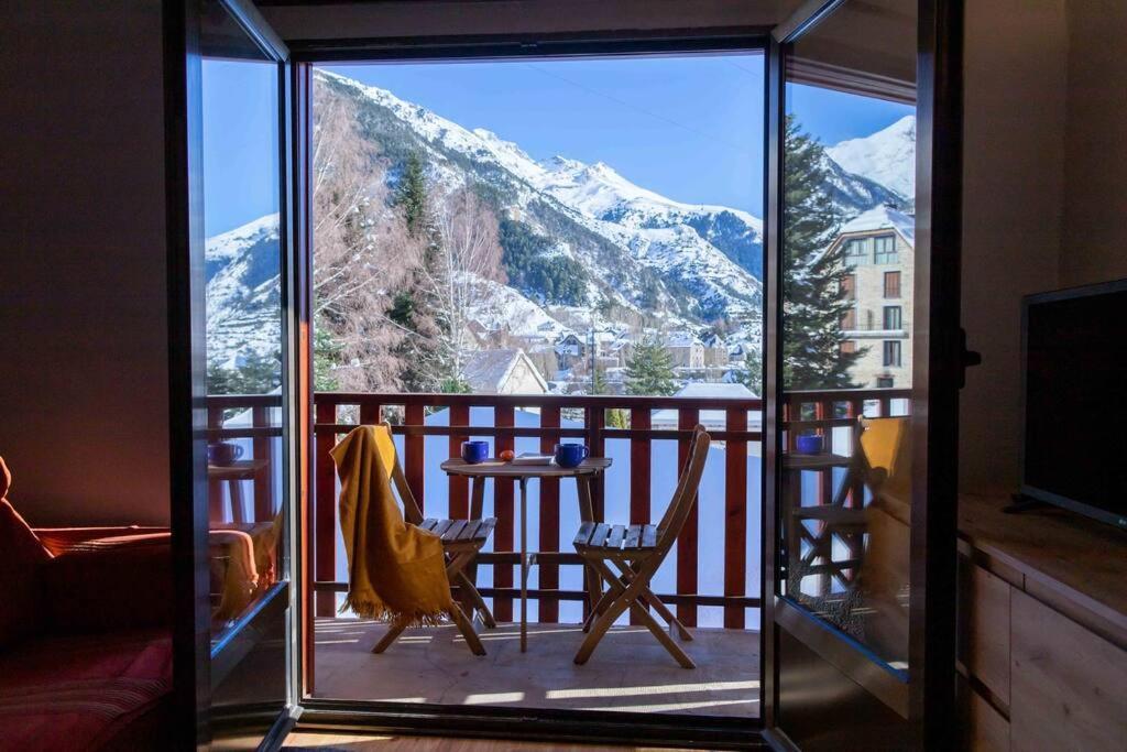 Appartamento Tebarray ☆ Increibles Vistas, Terraza Y Garaje - Pirineos360 Sallent de Gállego Esterno foto