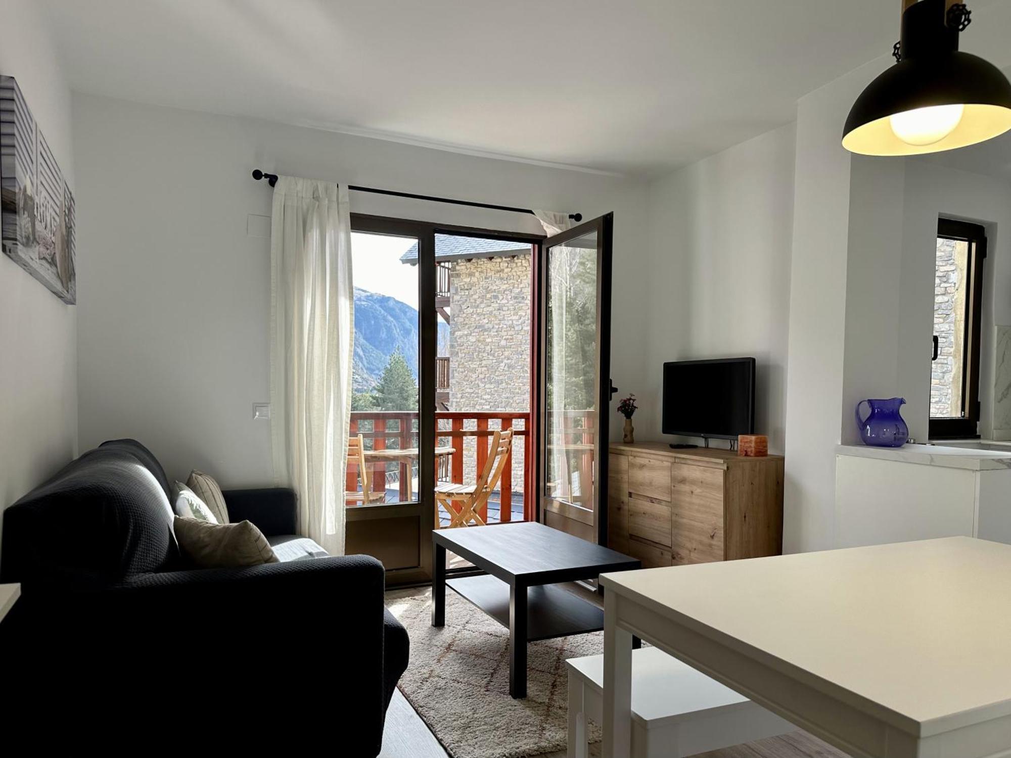Appartamento Tebarray ☆ Increibles Vistas, Terraza Y Garaje - Pirineos360 Sallent de Gállego Esterno foto